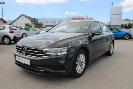 Volkswagen Passat 1.6 TDi DSG *LED,NAVIGACIJA*