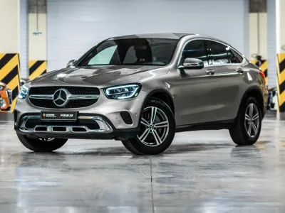 Mercedes-Benz GLC GLC 220d 4MATIC AT Premium