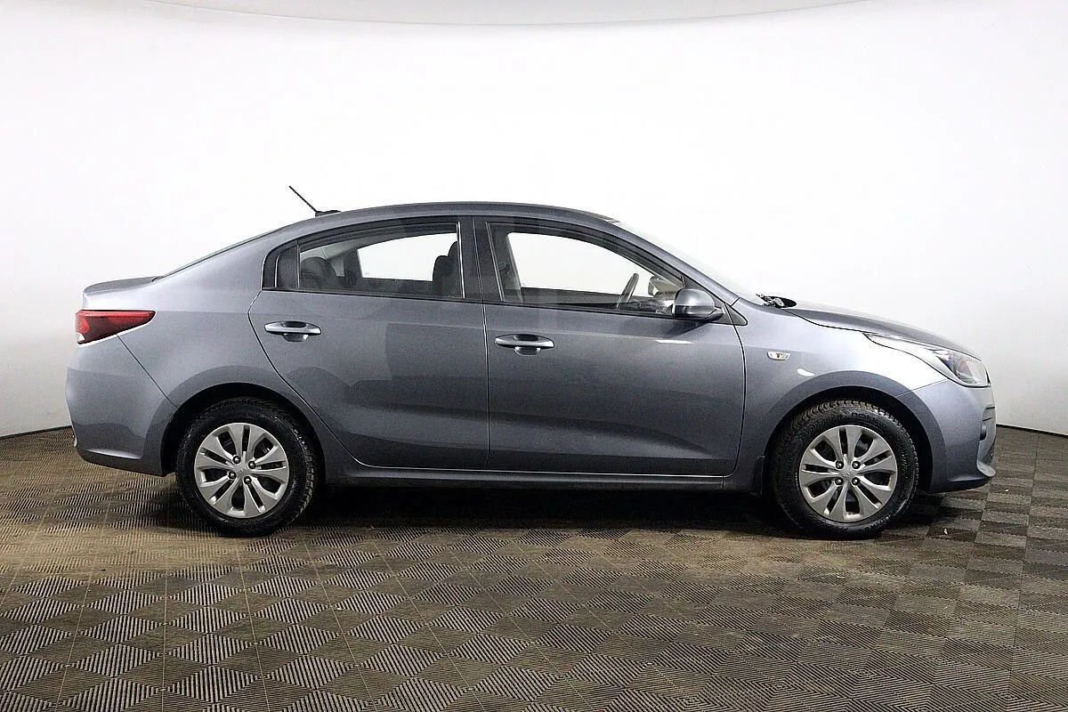 Kia Rio Image 4