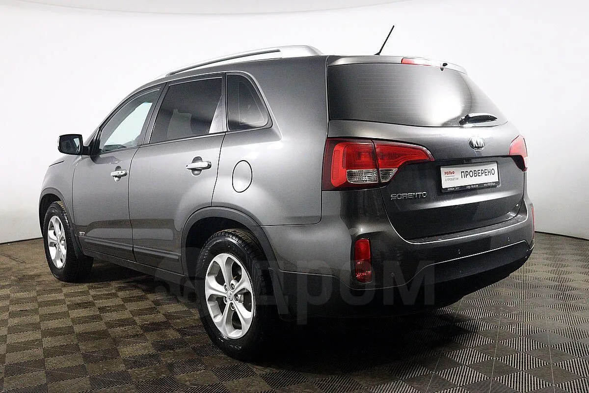 Kia Sorento Image 7